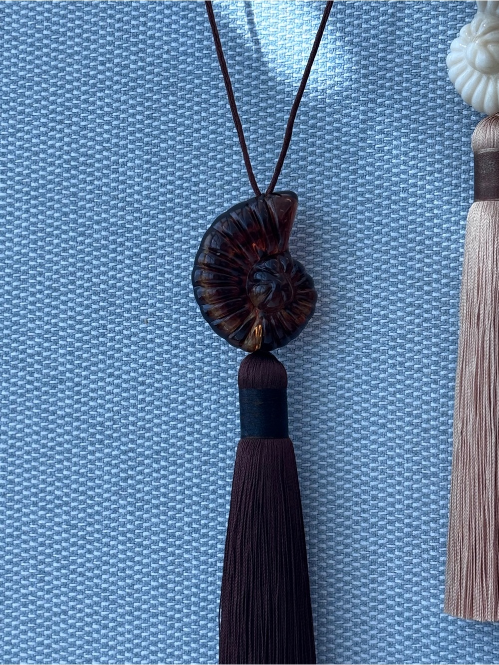 ammonites shell Tassel brown chocolate Necklace - Picture 5 of 11